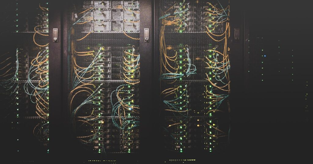 UPS untuk server kantor dan infrastruktur data center